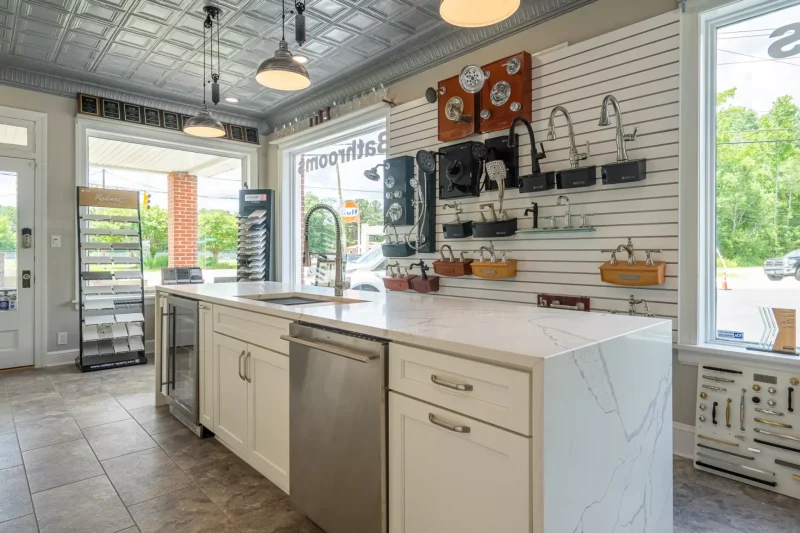 Leo-Lantz-Construction-Inc-showroom-interior